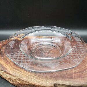 Vintage Etched Clear Glass Octagon Rimmed Bowl 7 3/8" Lattice Floral Pattern